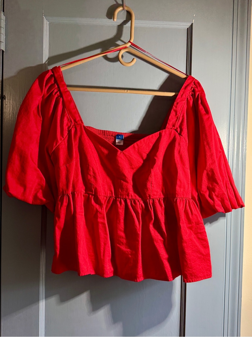 Old Navy Red Sweetheart Neck Peplum Blouse with Puff Sleeves